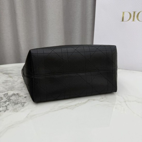 Replica Borsa Dior Toujours piccola in pelle di vitello Macrocannage Nero