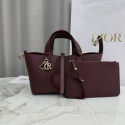 Replica Borse  Alta Qualità Dior Toujours piccola in pelle di vitello Macrocannage bordeaux