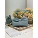 Replica Borsa Dior Bow con fiocco blu e metallo finitura oro Imitazioni Replica Borsa Dior Bow con fiocco blu e metallo finitura oro