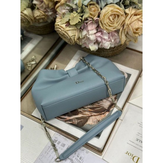 Replica Borsa Dior Bow con fiocco blu e metallo finitura oro Imitazioni Replica Borsa Dior Bow con fiocco blu e metallo finitura oro