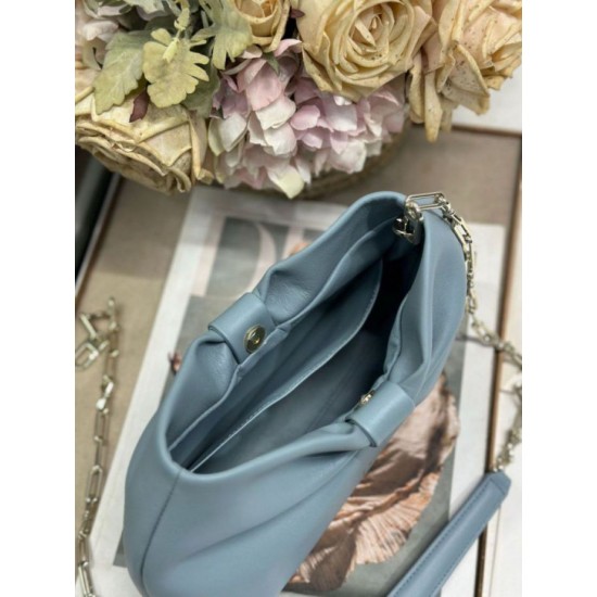 Replica Borsa Dior Bow con fiocco blu e metallo finitura oro Imitazioni Replica Borsa Dior Bow con fiocco blu e metallo finitura oro