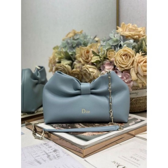 Replica Borsa Dior Bow con fiocco blu e metallo finitura oro Imitazioni Replica Borsa Dior Bow con fiocco blu e metallo finitura oro