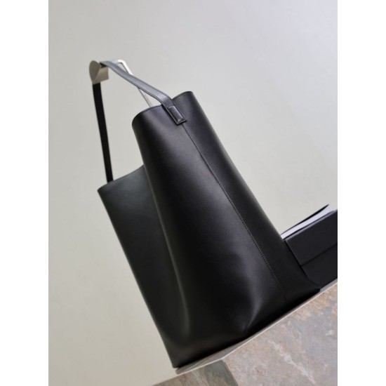 Replica Borsa hobo YSL Saint Laurent Bold pelle liscia Nero Imitazioni Replica Borsa hobo YSL Saint Laurent Bold pelle liscia Nero