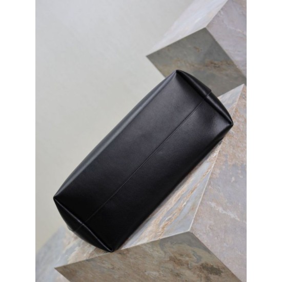 Replica Borsa hobo YSL Saint Laurent Bold pelle liscia Nero Imitazioni Replica Borsa hobo YSL Saint Laurent Bold pelle liscia Nero