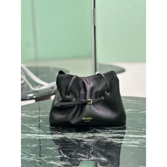 Replica Borsa a spalla Prada Dada piccola in nappa nera Imitazioni Replica Borsa a spalla Prada Dada piccola in nappa nera
