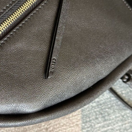Replica Borse Celine Halfmoon Soft Triomphe morbida pelle di agnello lucida Nera Imitazioni Replica Borse Celine Halfmoon Soft Triomphe morbida pelle di agnello lucida Nera
