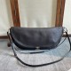 Replica Borse Celine Halfmoon Soft Triomphe morbida pelle di agnello lucida Nera Imitazioni Replica Borse Celine Halfmoon Soft Triomphe morbida pelle di agnello lucida Nera