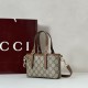 Replica Gucci 855491 GG Emblem mini borsa marrone Imitazioni Replica Gucci 855491 GG Emblem mini borsa marrone