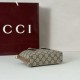 Replica Gucci 855491 GG Emblem mini borsa marrone Imitazioni Replica Gucci 855491 GG Emblem mini borsa marrone