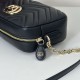 Replica Gucci 855273 GG Marmont borsa piccola per fotocamera nera Imitazioni Replica Gucci 855273 GG Marmont borsa piccola per fotocamera nera