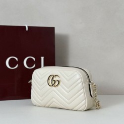 Replica Gucci 855273 GG Marmont borsa piccola per fotocamera bianco Imitazioni Replica Gucci 855273 GG Marmont borsa piccola per fotocamera bianco