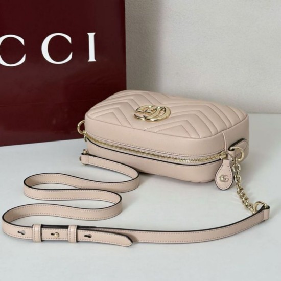 Replica Gucci 855273 GG Marmont borsa piccola per fotocamera rosa Imitazioni Replica Gucci 855273 GG Marmont borsa piccola per fotocamera rosa