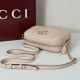 Replica Gucci 855273 GG Marmont borsa piccola per fotocamera rosa Imitazioni Replica Gucci 855273 GG Marmont borsa piccola per fotocamera rosa