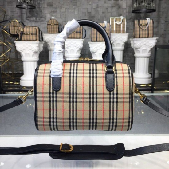 Replica Haymarket House Check Bowling Black Outlet Haymarket House Check Bowling Black imitazioni perfette
