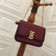 Replica Borsa TB piccola in pelle di agnello con monogramma trapuntato rossa Outlet Borsa TB piccola in pelle di agnello con monogramma trapuntato rossa imitazioni perfette