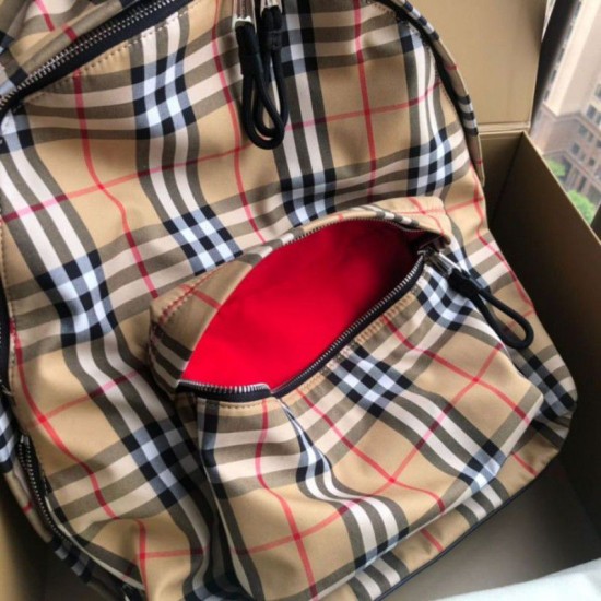 Zaino in nylon con motivo Vintage check marrone imitazioni perfette