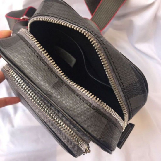 Replica Perfetta a tracolla Small London Check nera Outlet Replica Perfetta a tracolla Small London Check nera imitazioni perfette