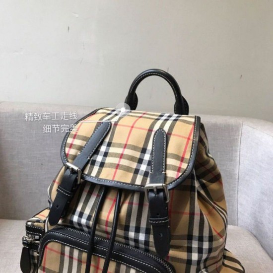 Replica Zaino Medium da donna con motivo Vintage check e banda con icona Outlet Zaino Medium da donna con motivo Vintage check e banda con icona imitazioni perfette