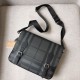 Replica Borse a tracolla da uomo London Check nera Outlet Borse Replica a tracolla da uomo London Check nera imitazioni perfette