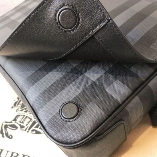 Replica London Check Borse Firmate a tracolla da uomo blu Outlet London Check Borse Firmate Replica a tracolla da uomo blu imitazioni perfette