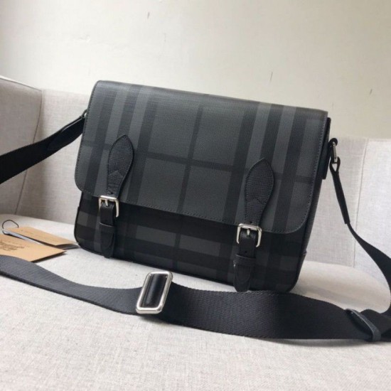 Replica Borse a tracolla da uomo London Check nera Outlet Borse Replica a tracolla da uomo London Check nera imitazioni perfette