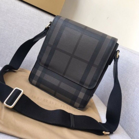 Replica Borsa a tracolla Piccola Uomo nera Outlet Borsa a tracolla Piccola Uomo nera imitazioni perfette