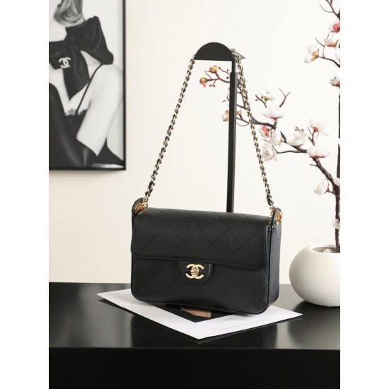 Replica Borsa a spalla con patta Chanel 26K AS6625 Nero