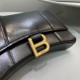 Balenciaga Hourglass Beltbag Nero Dupe Perfetta Cloni Firmate Balenciaga Hourglass Beltbag Nero imitazioni