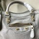 Balenciaga Classic Metallic Edge City Borse Imitazioni agnello con fessure per sabbiatura Beige Dupe Perfetta Cloni Firmate Balenciaga Classic Metallic Edge City Borse Imitazioni agnello con fessure per sabbiatura Beige imitazioni