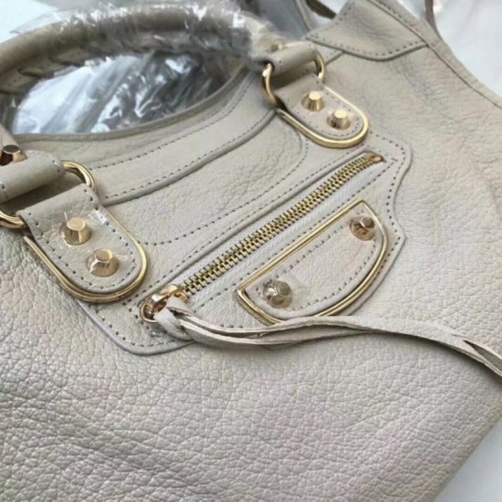 replica agnello City Edge classica metallizzata Balenciaga Dupe Perfetta Cloni Firmate replica agnello City Edge classica metallizzata Balenciaga imitazioni