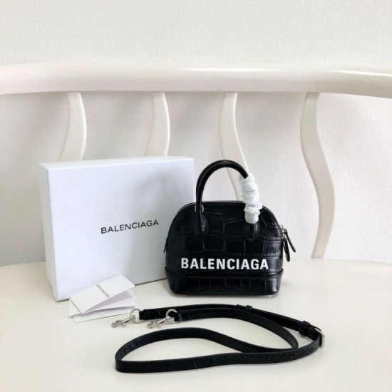 Imitazioni borse griffate a tracolla Balenciaga Ville XXS in pelle stampata coccodrillo nera Dupe Perfetta Cloni Firmate Imitazioni borse griffate a tracolla Balenciaga Ville XXS in pelle stampata coccodrillo nera imitazioni