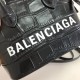 Imitazioni borse griffate a tracolla Balenciaga Ville XXS in pelle stampata coccodrillo nera Dupe Perfetta Cloni Firmate Imitazioni borse griffate a tracolla Balenciaga Ville XXS in pelle stampata coccodrillo nera imitazioni