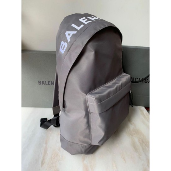 Zaino Ruota Balenciaga Nylon Grigio Dupe Perfetta Cloni Firmate Zaino Ruota Balenciaga Nylon Grigio imitazioni