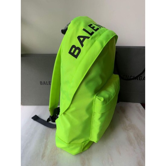 Zaino Ruota Balenciaga Nylon Verde Dupe Perfetta Cloni Firmate Zaino Ruota Balenciaga Nylon Verde imitazioni