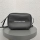 Borsa per fotocamera piccola Balenciaga Everyday liscia vitello nera Dupe Perfetta Cloni Firmate Borsa per fotocamera piccola Balenciaga Everyday liscia vitello nera imitazioni