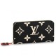 Pari replica Dettagli perfetti Portafoglio Louis Vuitton Crafty Zippy M69698 Dupe Perfetta Cloni Firmate Pari replica Dettagli perfetti Portafoglio Louis Vuitton Crafty Zippy M69698 imitazioni