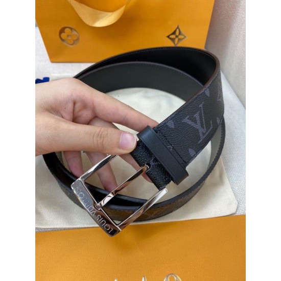 Dupe Cintura Downtown 40mm Monogram Eclipse M0375V imitazioni perfette Replica Cintura Downtown 40mm Monogram Eclipse M0375V Griffate
