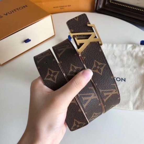 Dupe LV Initiales 30MM Cintura reversibile Monogram M0423W imitazioni perfette Replica LV Initiales 30MM Cintura reversibile Monogram M0423W Griffate