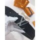Replica Louis Vuitton Initiales 40MM Cintura reversibile Suede M6875P Griffate