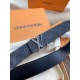 Dupe LV Initiales 40MM Cintura reversibile Monogram Eclipse M9043S imitazioni perfette Replica LV Initiales 40MM Cintura reversibile Monogram Eclipse M9043S Griffate