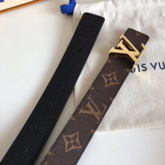 Dupe replica LV Initiales 30MM Cintura reversibile Monogram M9453T imitazioni perfette Replica LV Initiales 30MM Cintura reversibile Monogram M9453T Griffate