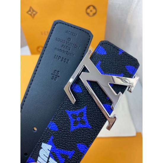 Dupe LV Initiales Everyday LV 40MM Cintura reversibile MP302V imitazioni perfette Replica LV Initiales Everyday LV 40MM Cintura reversibile MP302V Griffate