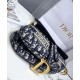 Sella Christian Dior Borsa obliqua originale in tela ricamata Blu scuro Dupe Perfetta Cloni Firmate Sella Christian Dior Borsa obliqua originale in tela ricamata Blu scuro imitazioni