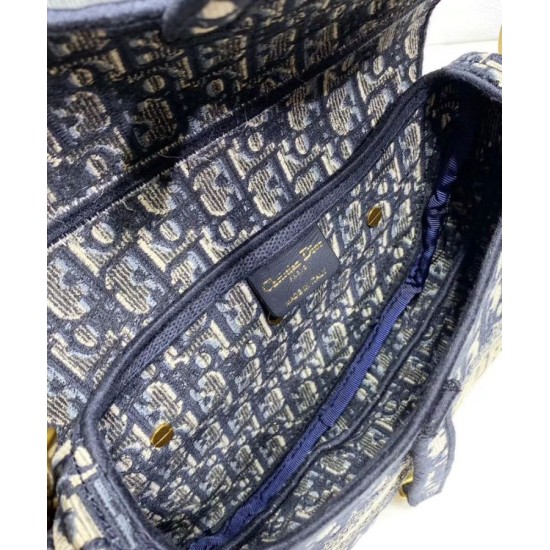 Sella Christian Dior Borsa obliqua originale in tela ricamata Blu scuro Dupe Perfetta Cloni Firmate Sella Christian Dior Borsa obliqua originale in tela ricamata Blu scuro imitazioni