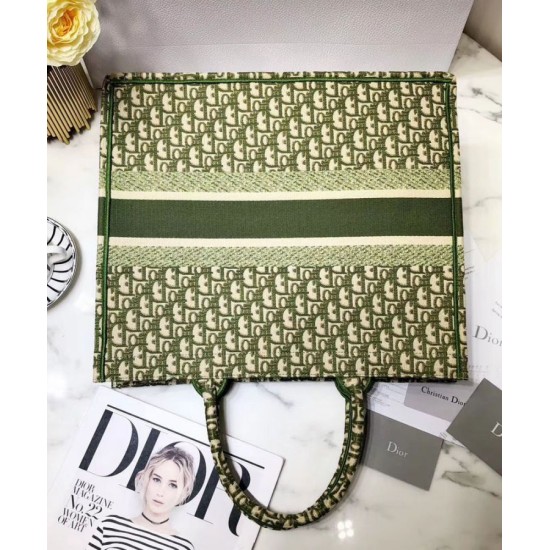 Imitazione Borse Christian Dior Book Tote M1286 verde Dupe Perfetta Cloni Firmate Imitazione Borse Christian Dior Book Tote M1286 verde imitazioni