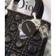 Replica Dior Lady Dior Medium Classic Tote Borse Con agnello nero Dior Lady Dior Medium Classic Tote Borse Con agnello nero imitazioni perfette