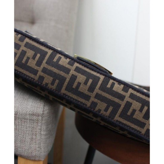 Replica Borsa Baguette in tessuto 8BR600 nera Outlet replica Baguette in tessuto 8BR600 nera imitazioni perfette