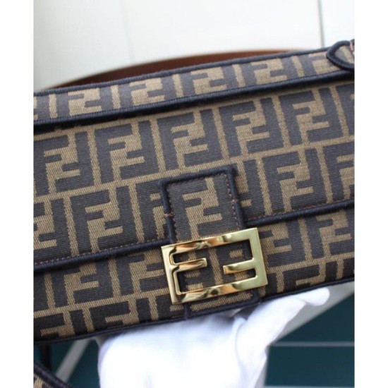 Replica Borsa Baguette in tessuto 8BR600 nera Outlet replica Baguette in tessuto 8BR600 nera imitazioni perfette