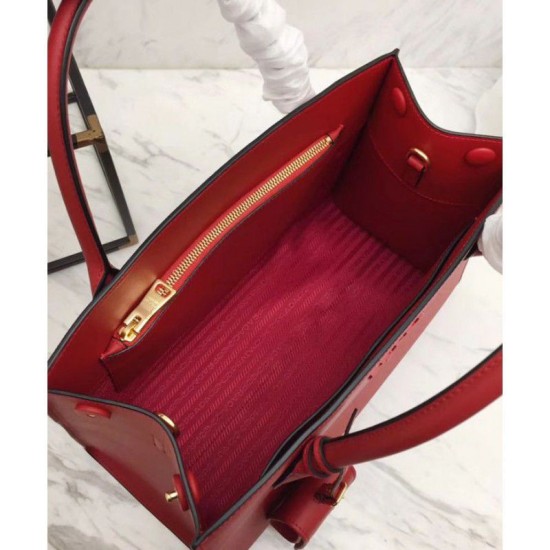 Borse a tracolla Prada Monochrome saffiano rossa Borse a tracolla Prada Monochrome saffiano rossa