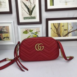 Borsa a tracolla GG Marmont Matelasse 447632 Rosso